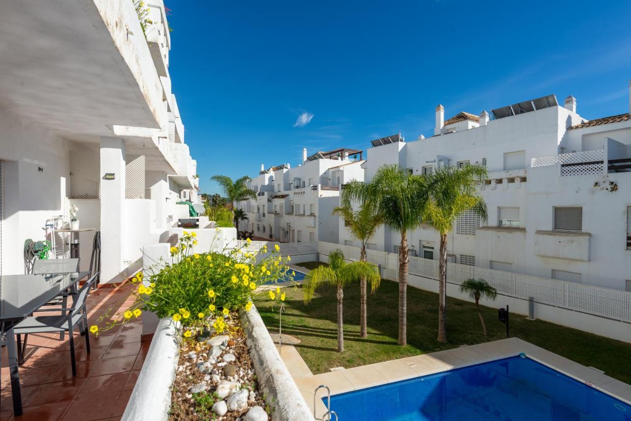 Near Golf 1 - Sweet In Valle Romano With Swimming Pool Apartamento Estepona